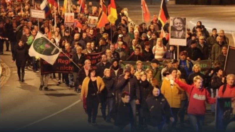 WSJ: Вълната от протести подлага на изпитание силата на Европа