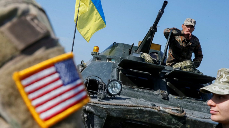 Полк. Дъглас Макгрегър: Вашингтон заобикаля НАТО и създава своя коалиция за намеса в Украйна