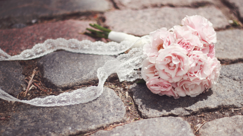 Неописуема трагедия! Семейство на младоженец тръгна към сватбата, но загина по най-нелепия начин