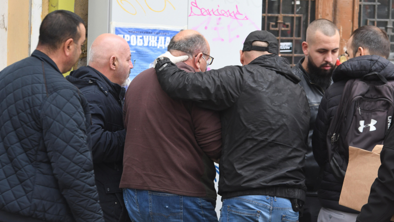 Първи СНИМКИ на задържания за убийството до Женския пазар в София, оказа се, че е...