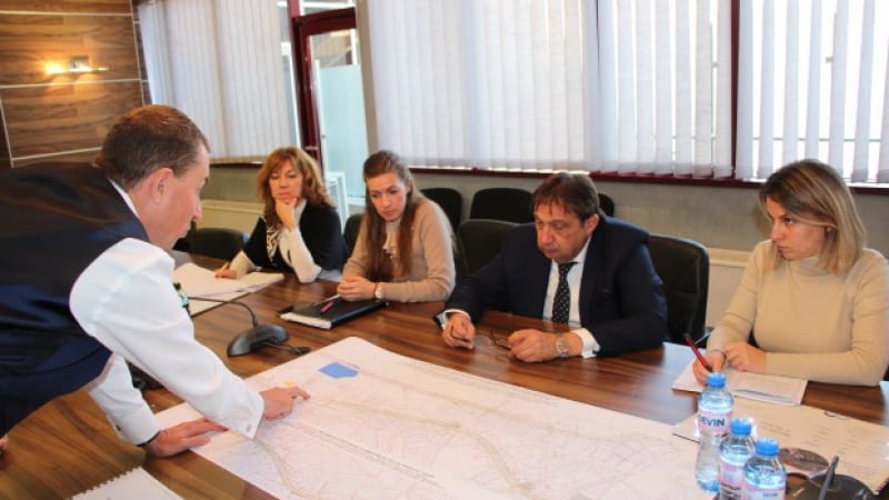 Министър Шишков зарадва столичани, форсират строителството на...