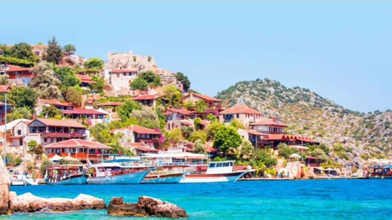 Невиждан наплив на европейски пенсионери в турските курорти за зимата