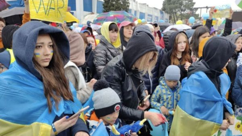 4 ден украинските бежанци от държавните бази в „Слънчев бряг” са без храна
