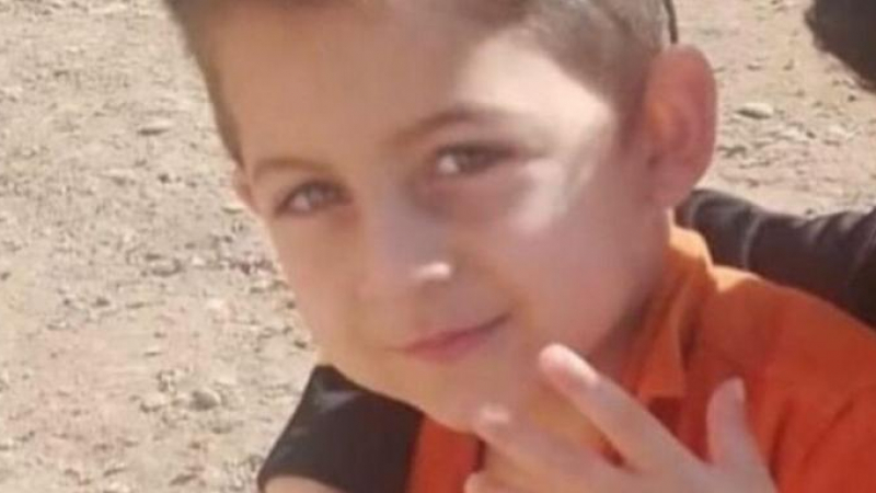 Всички в Турция плачат за малкия Хасан, взривен от ракета