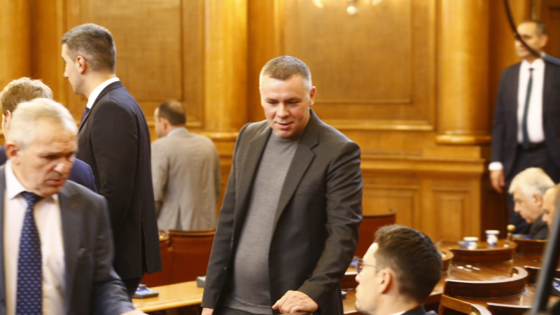 Ицо Хазарта разтревожен от това, което разбрал за Габриел, постави условие за имунитета на Борисов