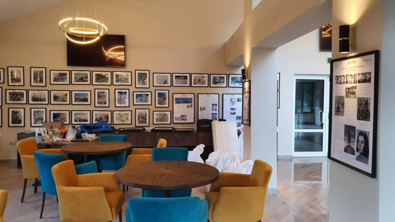 Инвестициите в курорта Мальовица продължават. През декември отваря новият хотел Алпинист с лоби бар, представящ историята на българския алпинизъм