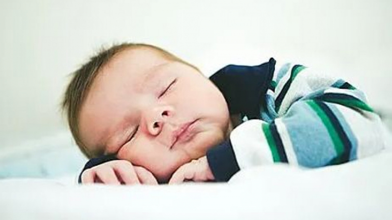 Учени разкриха най-добрите начини да накарате бебето да заспи