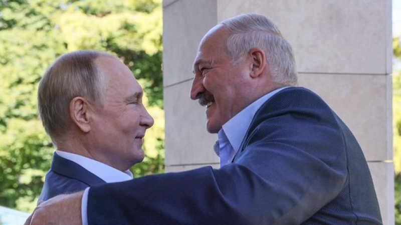 RLI: Путин се готви да убие Лукашенко, причините са няколко 