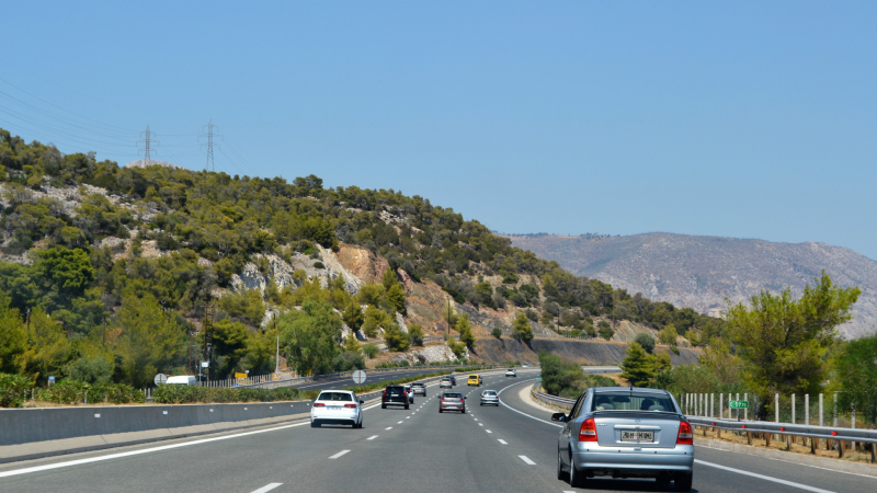 Важно за шофьорите: Променят скоростта на магистралите в България