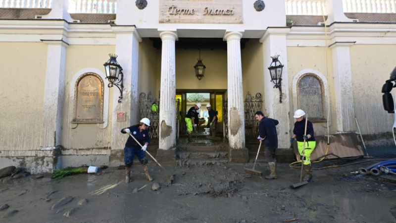 7 са вече жертвите на свлачището в Италия