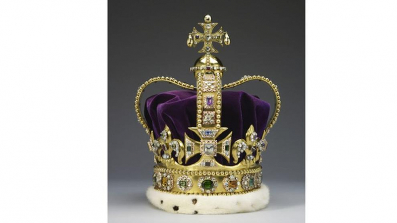 Чарлз III ще сложи историческа тиара на коронацията си СНИМКА