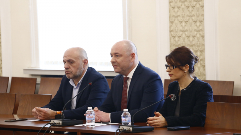 Проф. Габровски обяви дали Борисов му избира министрите