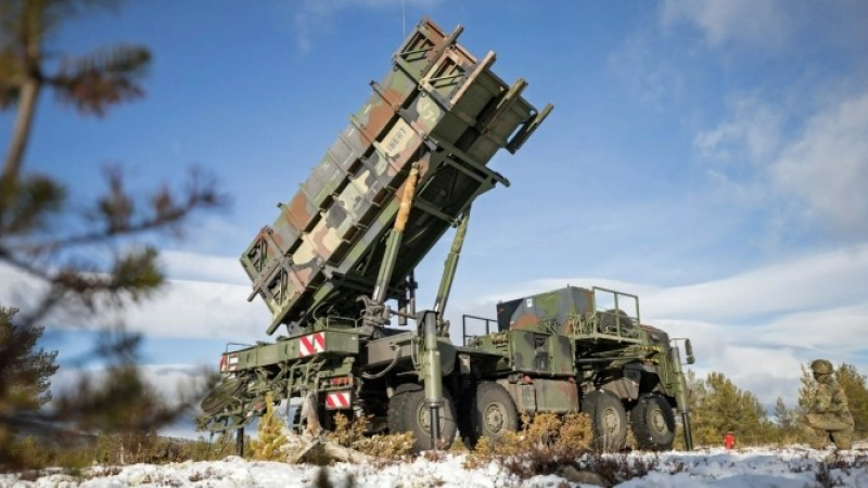 Разцепление в НАТО: Полша и Германия се скараха за доставката на системи Patriot за Украйна