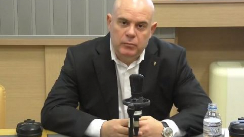 Гешев каза при какви условия ще хвърли оставка