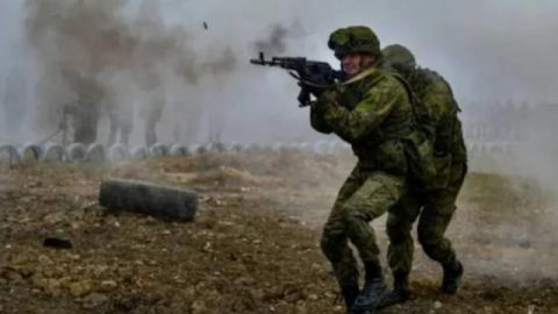 Жестоко ВИДЕО 18+: Украинското разузнаване показа окопи, пълни с трупове на убити руски запасняци край Бахмут