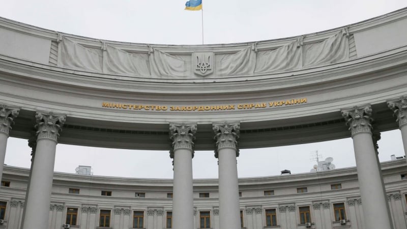 Изопачаването на украинската история - национална идентичност не се гради върху полуистини