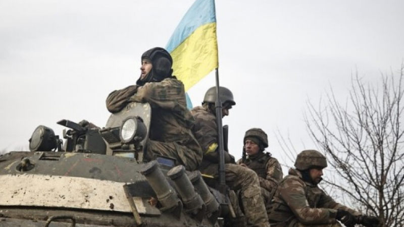 Bloomberg: Защо западни експерти предричат поражение за Украйна през зимата