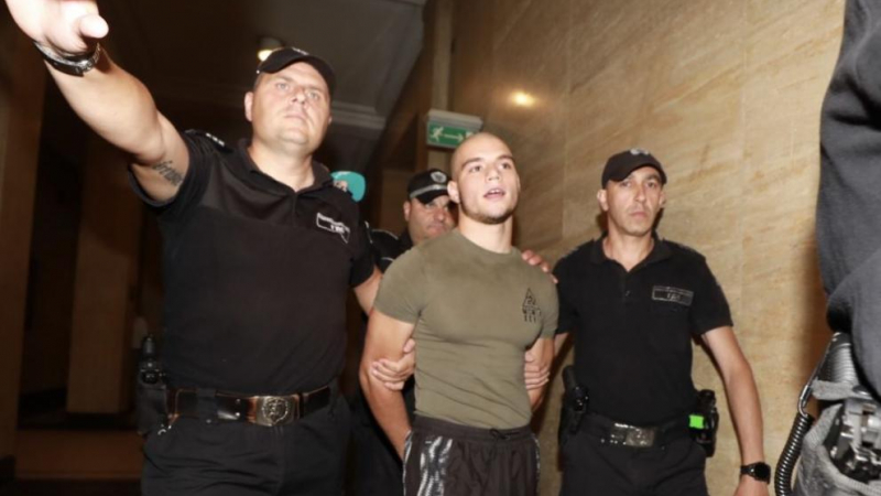Наглост: Прокурорският син от Перник се заканвал и на надзиратели в затвора