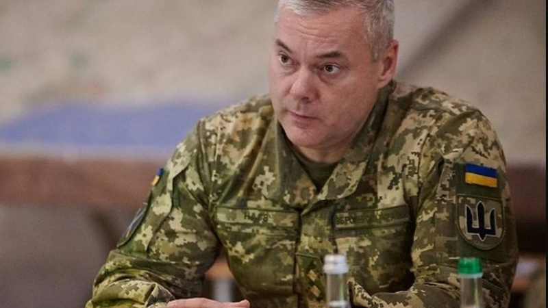Генерал от ВСУ алармира: Мотострелкови и танкови батальони от армията на Беларус настъпват към границата с Украйна