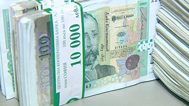 Нещо страшно се е случило с банкнотата от 100 лева през 2022 г, икономисти казаха какво 