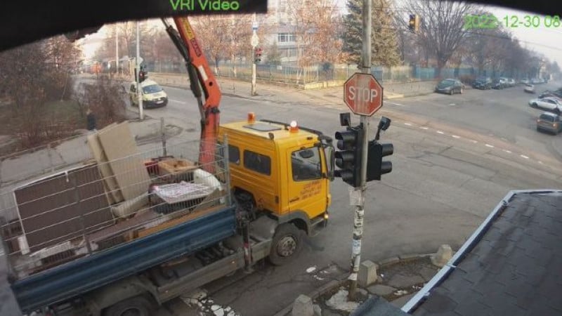 Само такова безумие не се бе случвало в столичния "Люлин", всички са в шок ВИДЕО