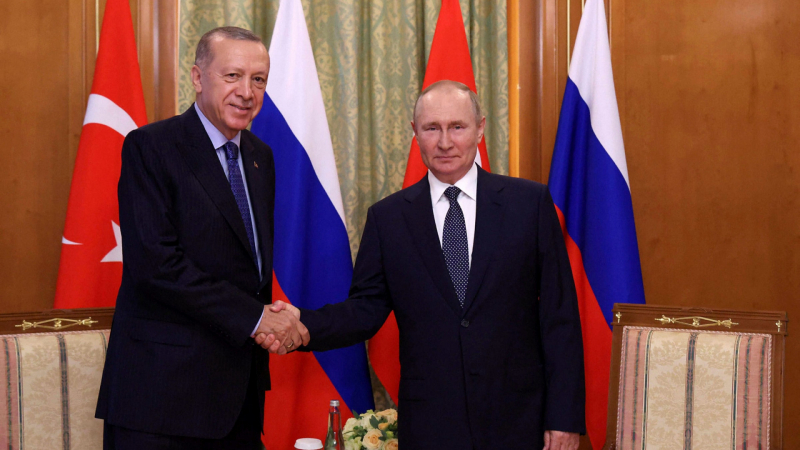 Турската преса ликува: Подписът в София е първа стъпка към газовия хъб на Путин