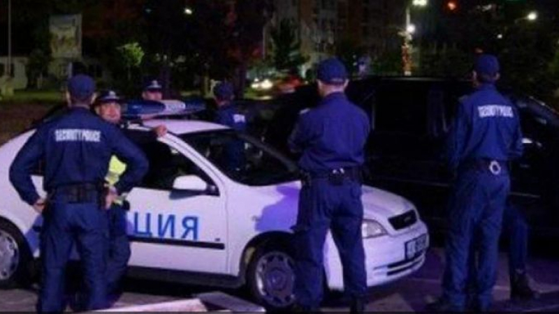 Известен бандит откри стрелба по невинни в Бургас, полицията е накрак