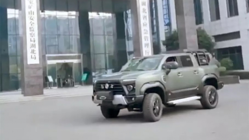 Китай си направи собствен Hummer - Dongfeng Warrior ВИДЕО