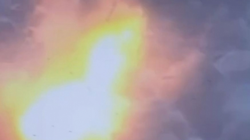 ВИДЕО от войната: Удар на ракета HIMARS по Соледар 