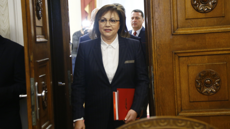 Нинова иска главата на министър на Радев, заговори за страшна грешка
