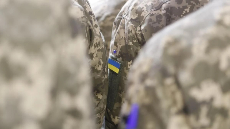ВСУ показа как украинци се обучават на военно дело във Великобритания ВИДЕО