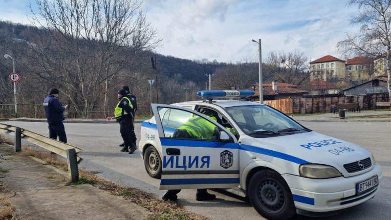 Полицейски шеф с ексклузивни разкрития за спецакцията в Търновско, закопчани са...