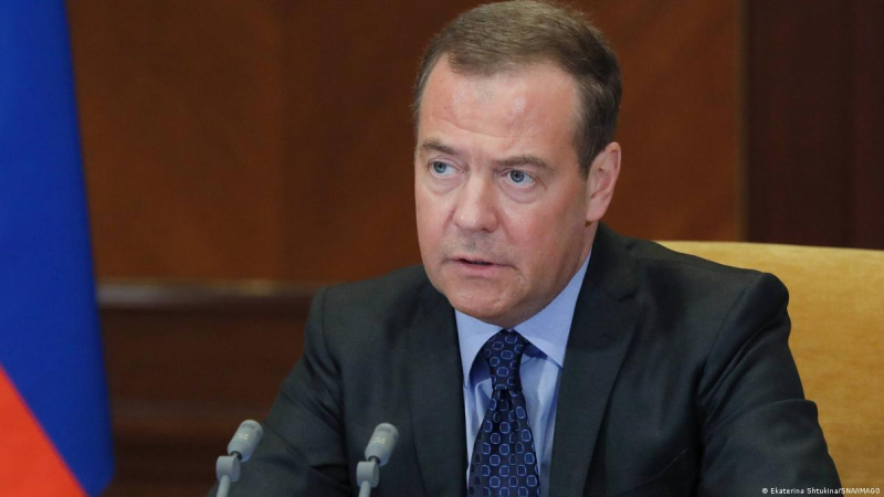 „Тогава със сигурност всичко ще е в руини“: Медведев представи своя сценарий за началото на ядрена война