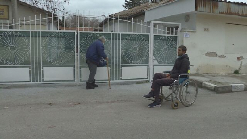 Наглост: Крадец остави без пенсия инвалид 