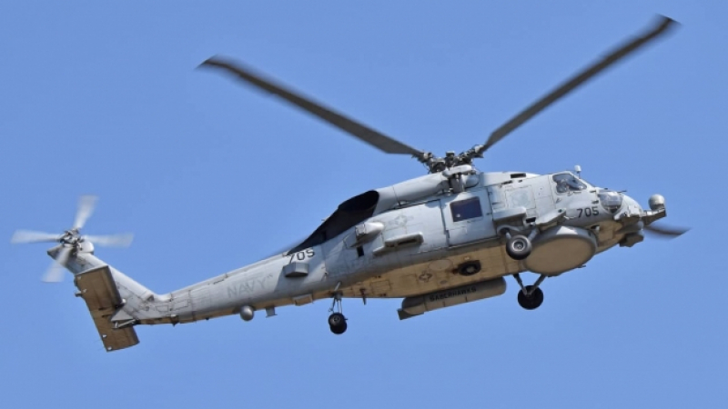 Хеликоптери на НАТО изплашиха руски кораби в Средиземно море
