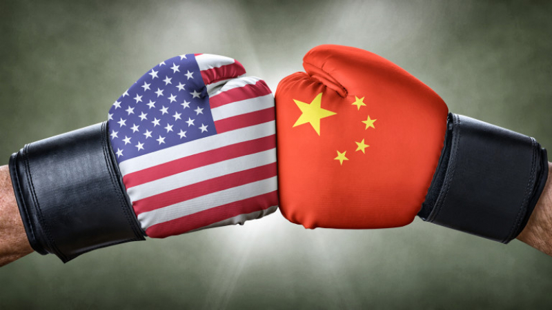 Китай с ответна реакция за свалянето на балона в САЩ 