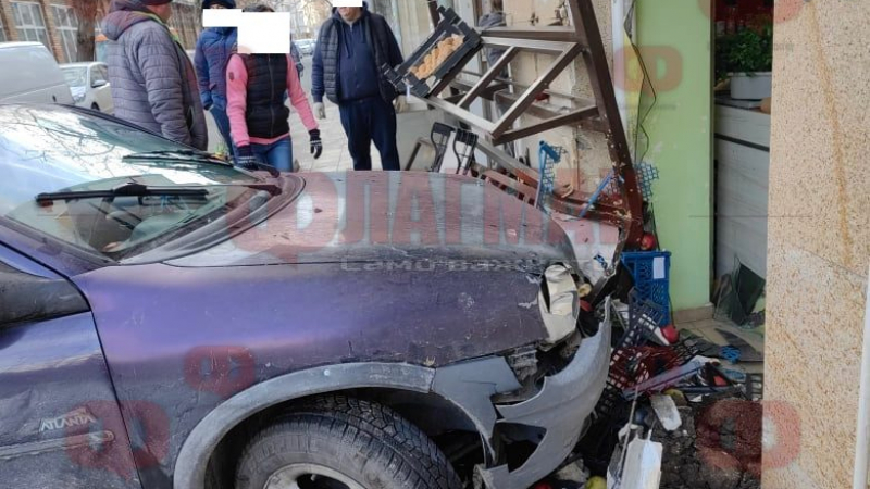 Скандални разкрития за джигита, забил колата си в магазин в Бургас 