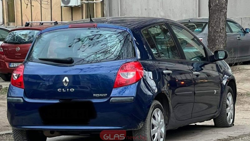 Шофьор спря на грешното място в Пловдив и ето какво му се случи СНИМКА 