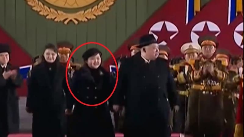Ким Чен Ун изненада света! Пак показа дъщеря си и... ВИДЕО
