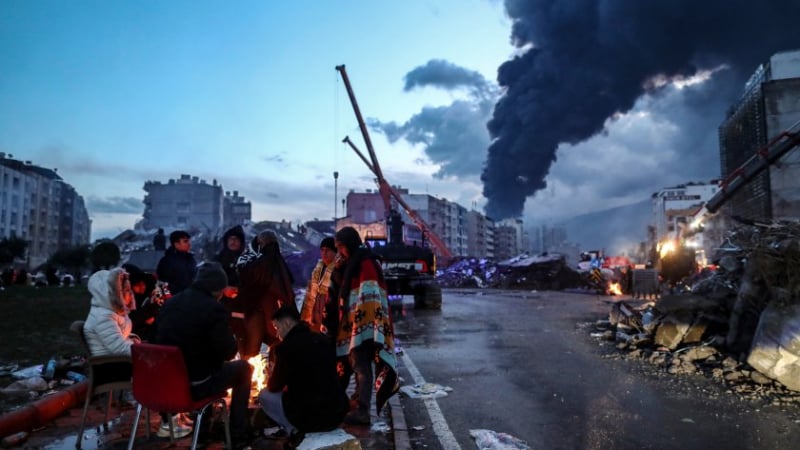 Как да помогнем на пострадалите от земетресението в Турция и Сирия?