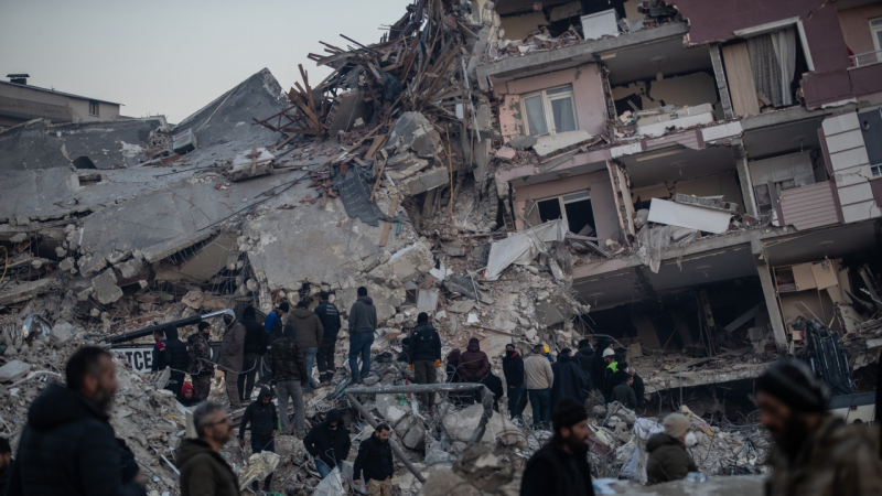 Външно с последни данни за нови загинали или пострадали българи след ада в Турция