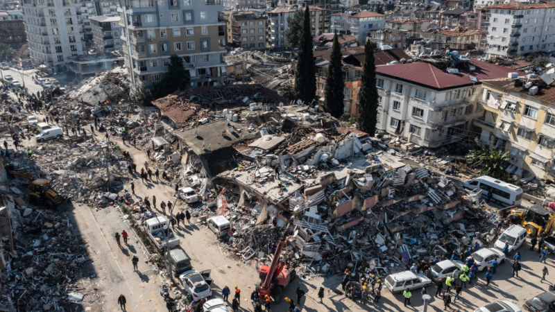 Турски експерт със стряскаща прогноза: Има голяма вероятност от апокалиптично земетресение в Истанбул
