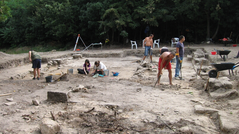 Археолог обяви за сензационна находка до село Звездица  ВИДЕО