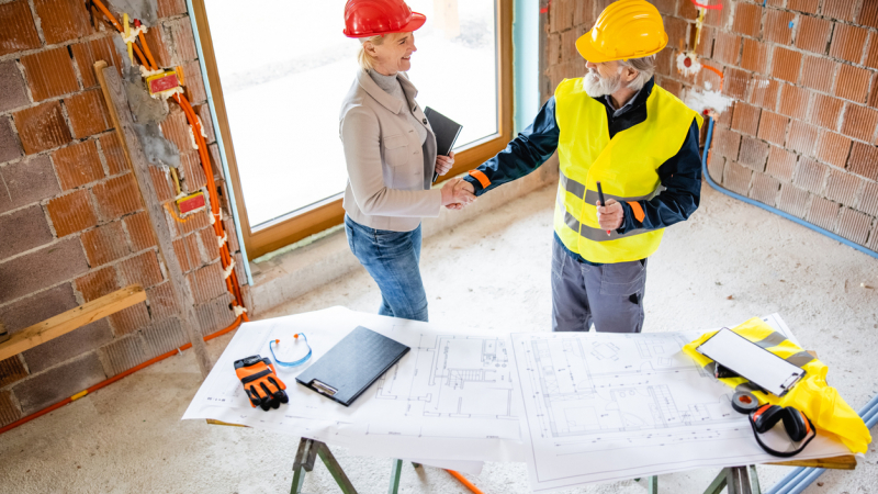 Ценни съвети: Покупка на имот - как да проверим строителя