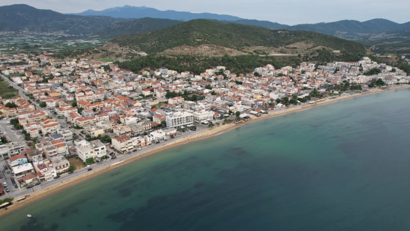 Българите си умират за този гръцки бряг, скъсаха се да купуват имоти там