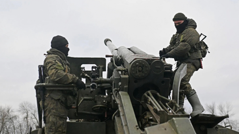 Руски милионер накупи оръжия и стана командир на артилерийска част на фронта в Донбас