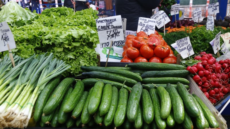 Първите родни краставици вече са на пазара, а цената им ще ни шокира