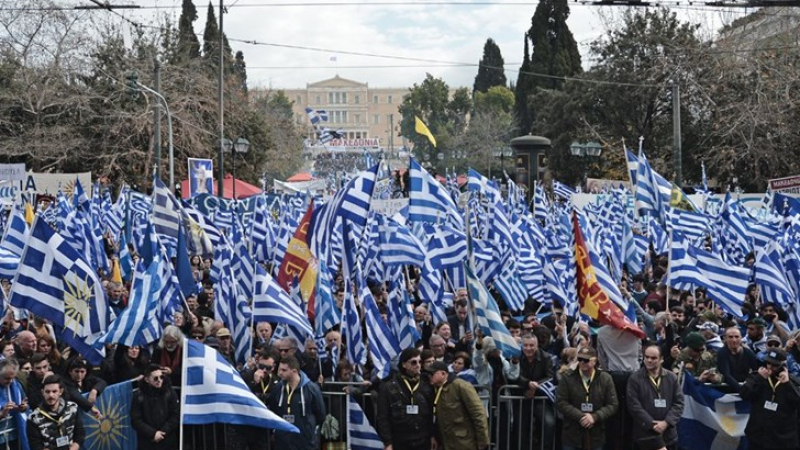 Общонационална стачка парализира Гърция ВИДЕО