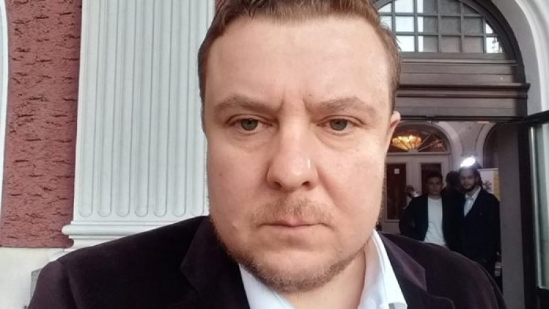 След драмите с бившата: Васил Драганов превъртя тотално, обижда наред!