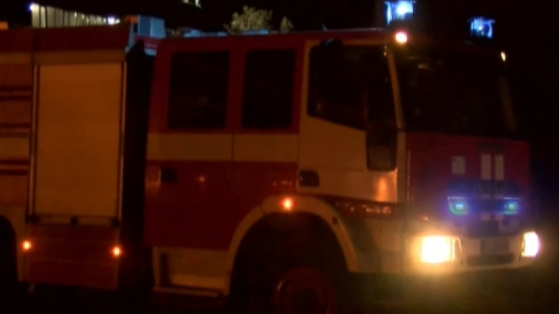 Сигнал до БЛИЦ: Автобуси горяха на софийска улица